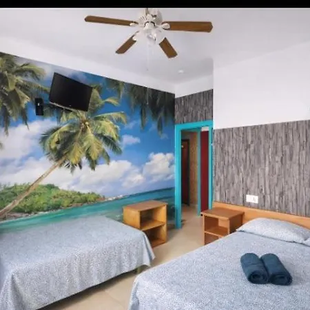 San Jordi ゲストハウス